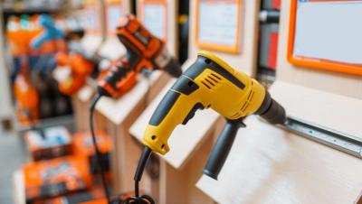 Hand Tools vs Power Tools: The Pros and Cons Of Hand Tools